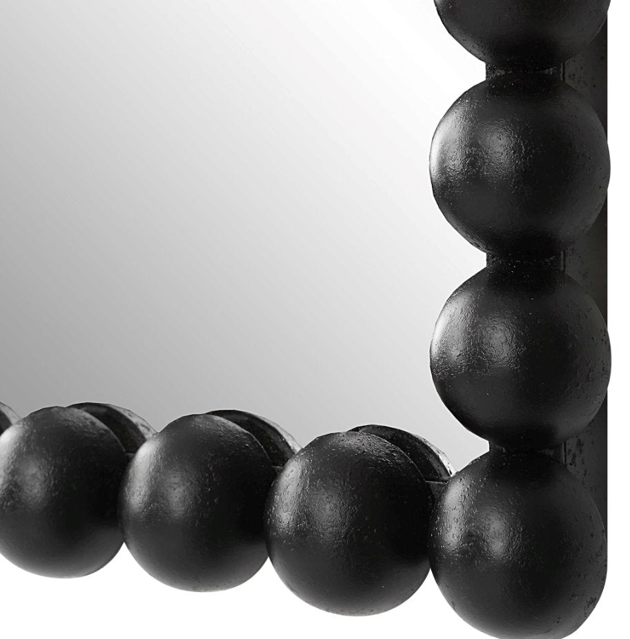 Serna Black Mirror: Up Close View