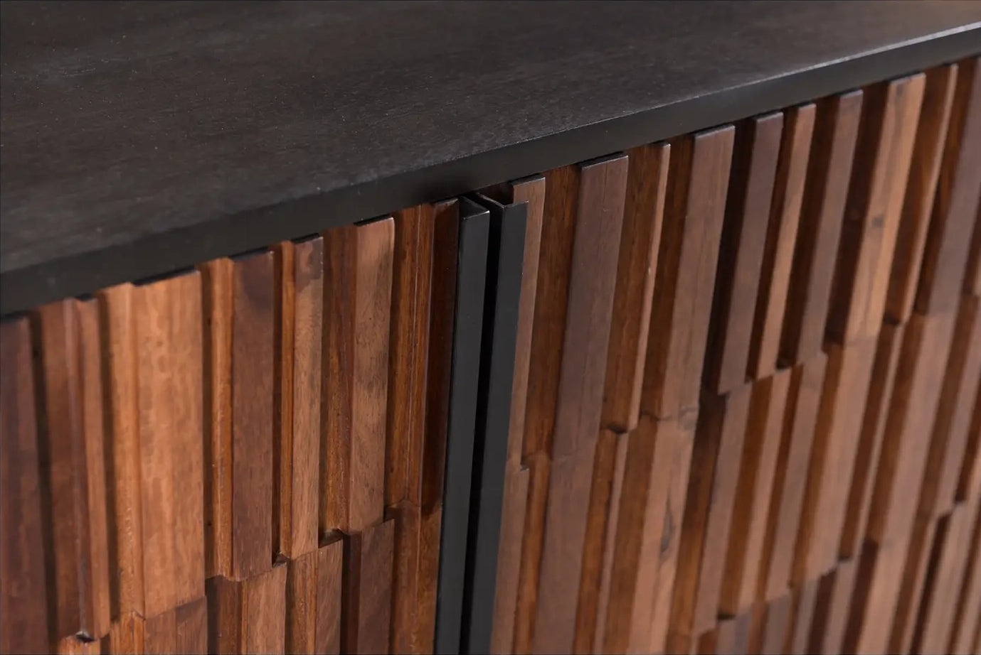 Jackson Sideboard hardware detail